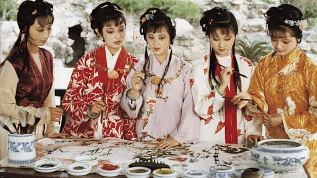 把《红楼梦》变成一座现代职场，林黛玉必死无疑？年度表现评估冠军一定是“她”！