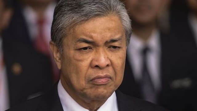 准备挺安华任相？ 阿末扎希称没同国盟谈结盟