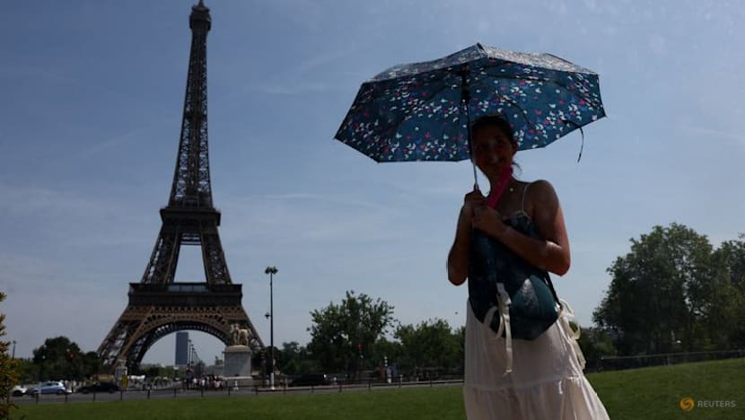 Record heatwave disrupts Europe as France warns death toll to rise