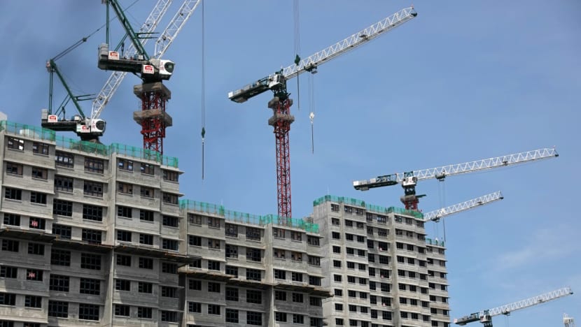 20-24% of first-time BTO applicants in mature estates succeed on first try, less than 2% need more than 5 tries: Desmond Lee