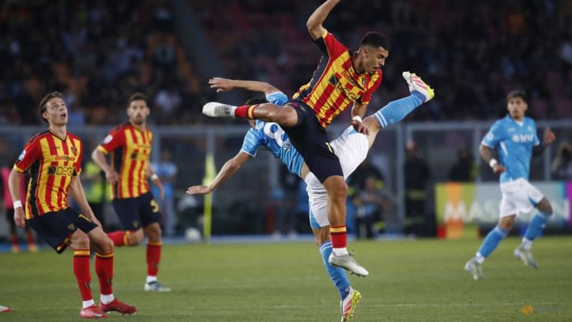 Napoli edge closer to Serie A title with 1-0 win at Lecce
