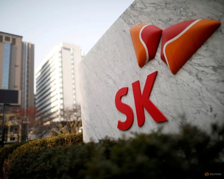 SK Innovation swings to Q2 profit, tops estimates as refining rebounds