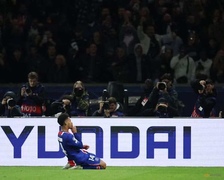 PSG sink Barcelona in six-goal thriller, Liverpool and Man City win