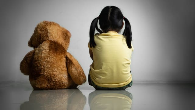 性侵女童20多年后被揭发 男子被判监六年