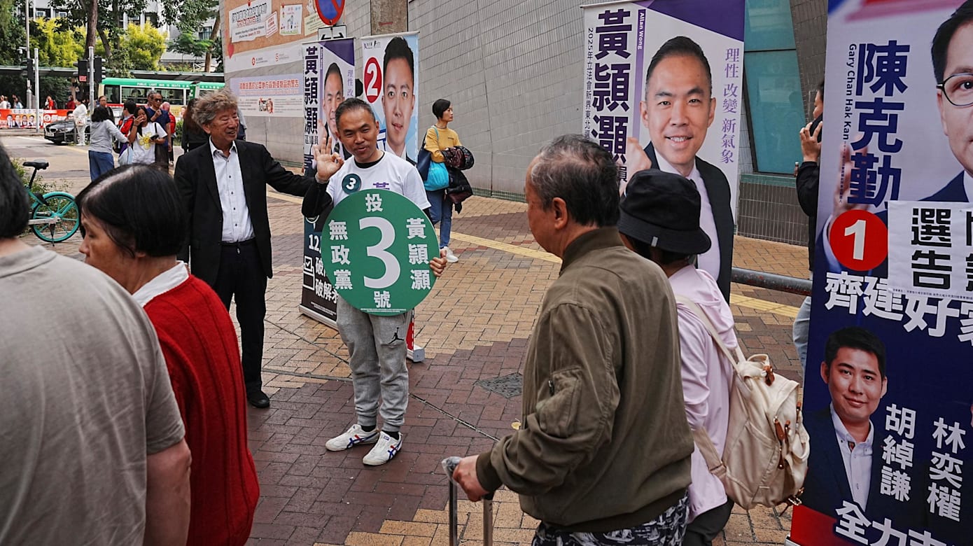 香港立法会选举 投票率略低于上一届