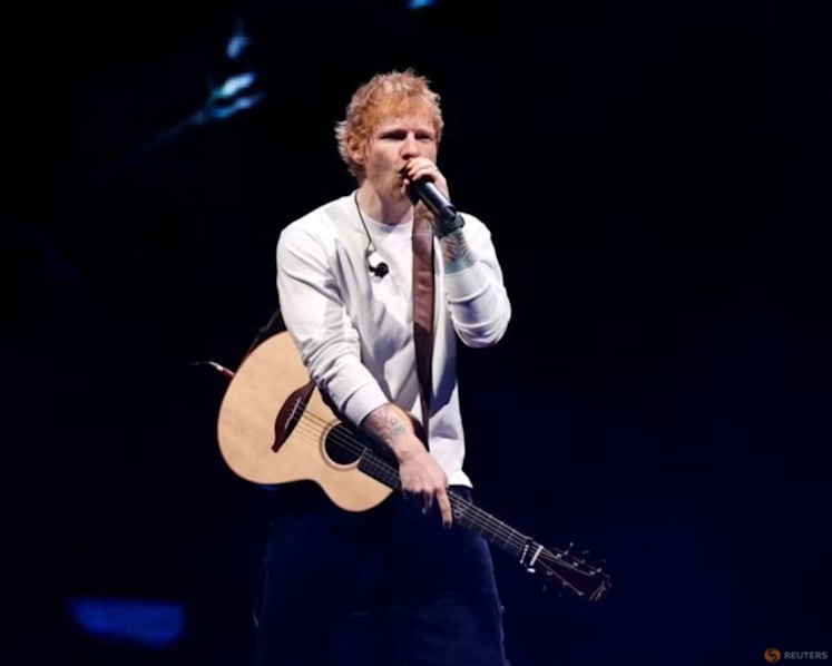 Ed Sheeran bantah mendepak Macklemore dari turnya usai serukan 'Free Palestine'