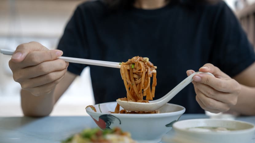 Makan mie samyang terlalu pedas bisa meninggal? Simak penjelasan dokter