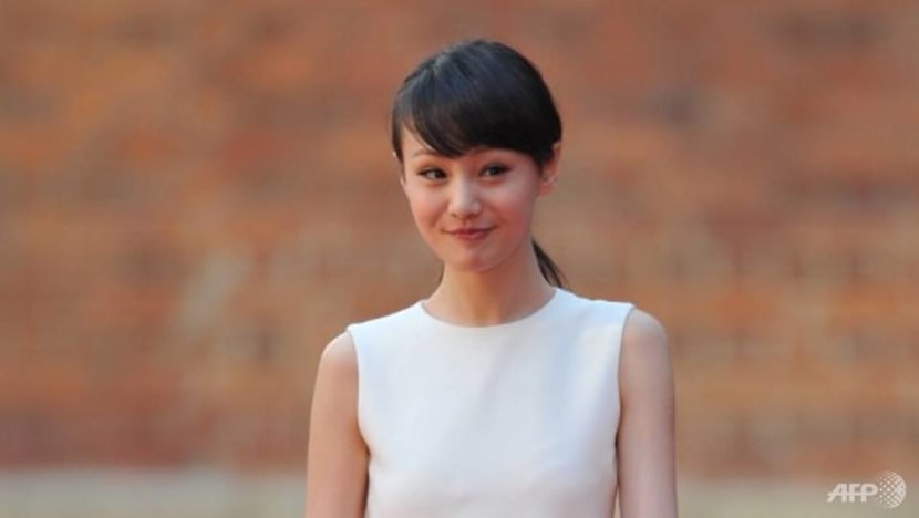 Chinese actress Zheng Shuang accused of abandoning children in surrogacy scandal