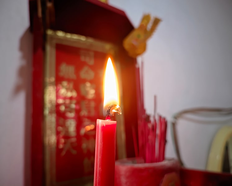 Man jailed for setting fire to neighbour's HDB flat over prayer altar dispute