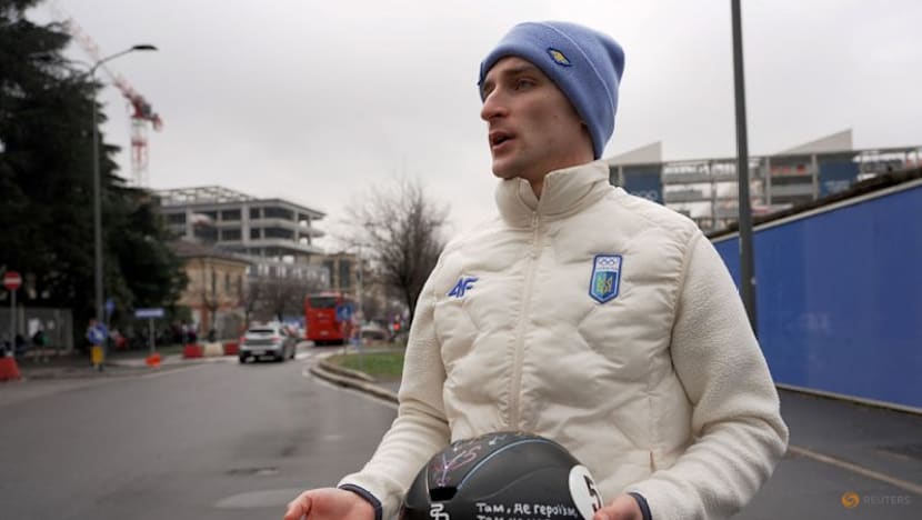Short track-Ukraine's Handei told to tape over 'heroism' message on helmet