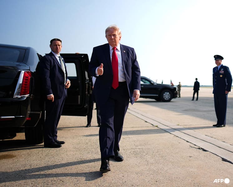 Trump defends earning more than US$1 billion on crypto
