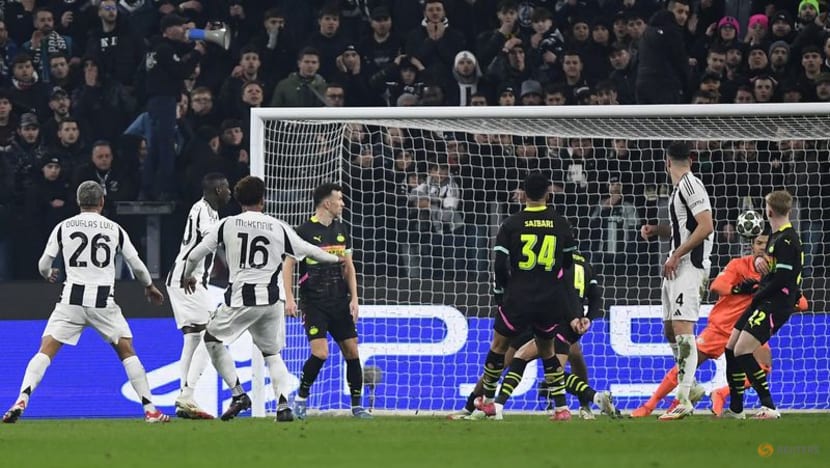 Late Mbangula strike gives Juventus 2-1 first-leg lead over PSV