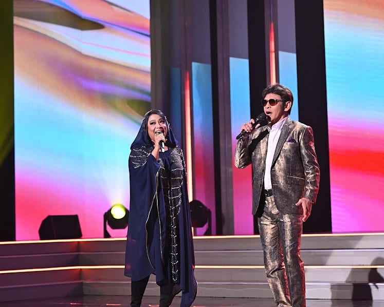Veteran Malaysian singer Jamal Abdillah performing in Singapore this May with guest star Francissca Peter