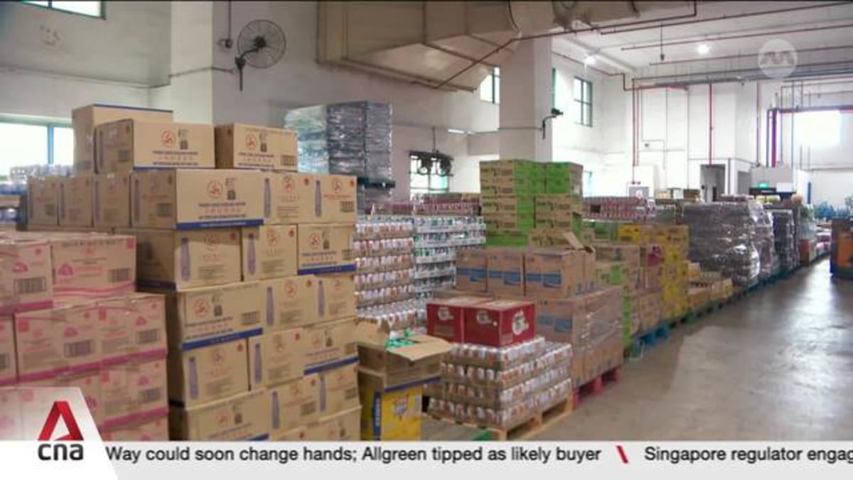 Beverage producers get S$2,500 grant ahead of container return scheme