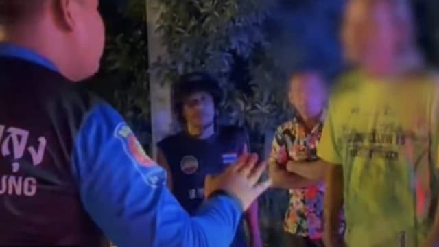 撞摩托车上一家四口还阻碍救援队 泰国七旬醉酒老翁被控