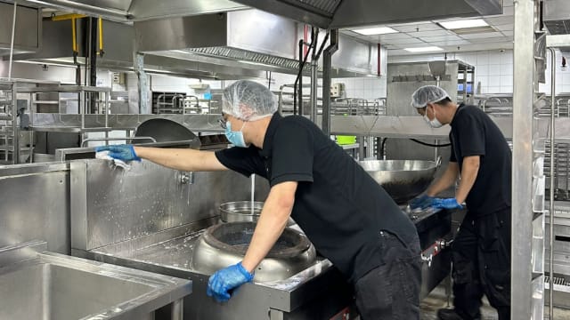 因食客出现肠胃炎症状被令停业 Stamford Catering今获准恢复营业