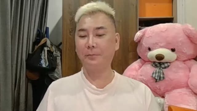 李荣达开直播，超过2小时大吐苦水、揭昔日恩怨！