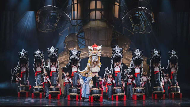 大型原创舞剧《醒狮》新传媒剧院首演爆满　《英歌》接棒叙述南洋故事