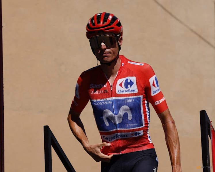 Mas survives final test to all but secure Vuelta victory