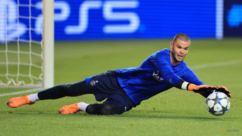 Luis Enrique defends PSG goalkeeper Chevalier ahead of Leverkusen clash