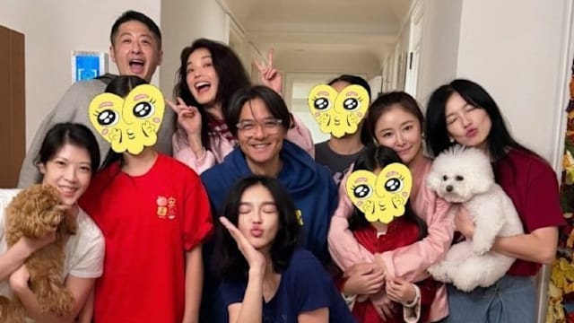 林心如母女同舒淇、冯德伦等星友新春聚会，9岁女儿身高登热搜