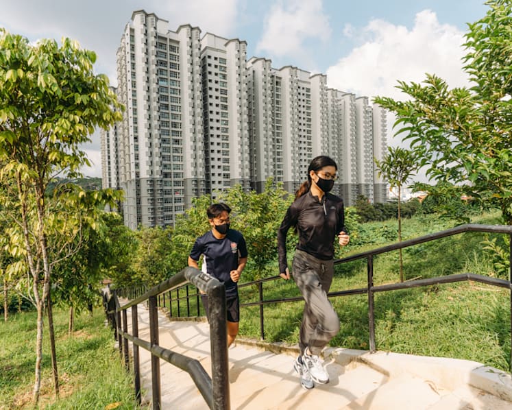 New Bukit Gombak Park opens, with highest point at 45m above sea level