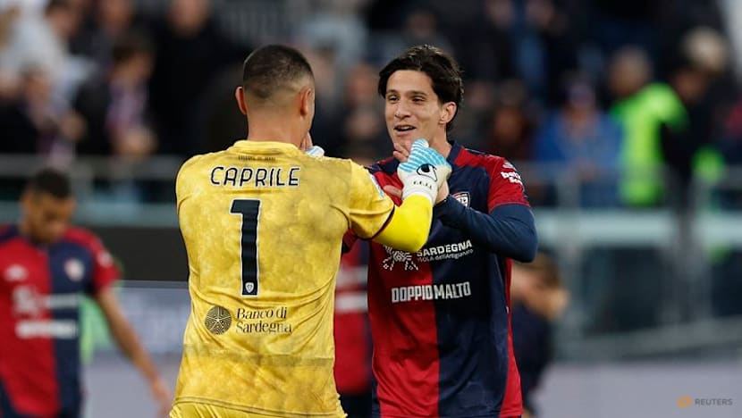 Celik sees red as Roma lose at Cagliari