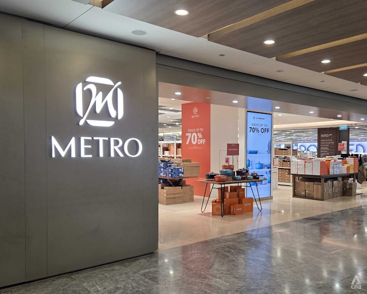 With department stores shutting, are anchor tenants a thing of the past for malls?
