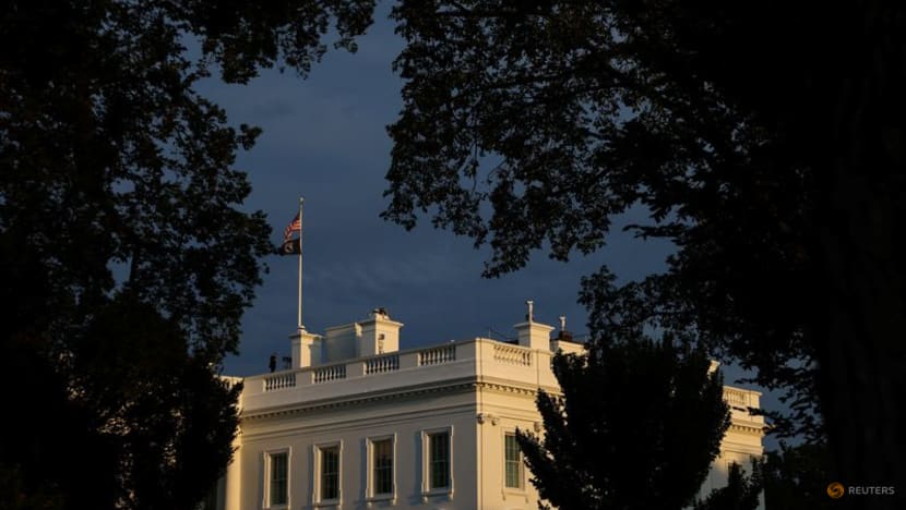 White House reviews mass federal layoff plans, aims for swift action White House reviews mass federal layoff plans, aims for swift action