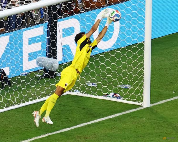 Cape Verde World Cup hero Vozinha agrees move to Chile's Colo Colo