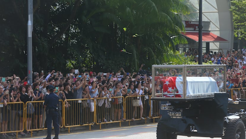 Loyal staff give Mr Lee Kuan Yew final send-off