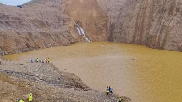 缅甸玉矿土崩事件 已致至少31死8失踪