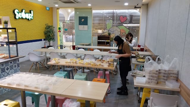 警方证实接获Sedap!餐馆报案 对“军营代表”假订单案展开调查