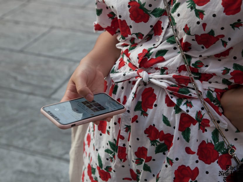 Commentary: How social media can crush your self-esteem Commentary: How social media can crush your self-esteem