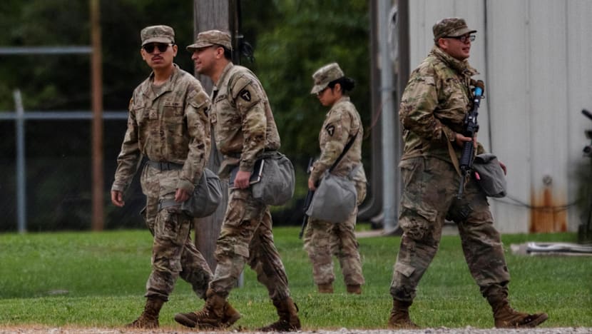 Trump calls for jailing Democratic leaders as troops prepare for Chicago deployment