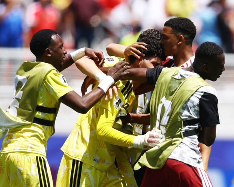 Qatar's keeper Abunada enjoys 'most beautiful moment' at World Cup after setbacks