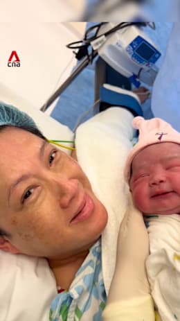 58-year-old Hong Kong woman gives birth, draws widespread support online