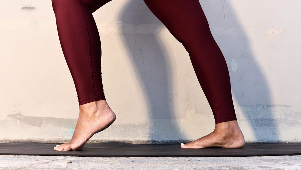 Plantar fasciitis: 3 simple exercises to keep your feet pain-free