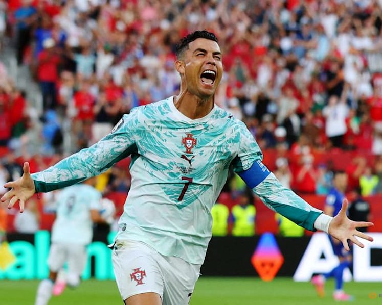 Spain eye revenge as Ronaldo's Portugal loom in Texas last-16 tinderbox