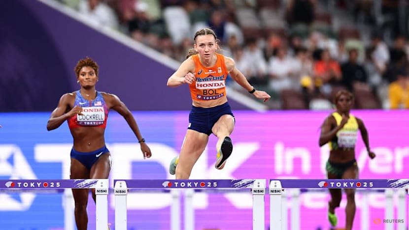 Brilliant Bol retains 400m hurdles title in style