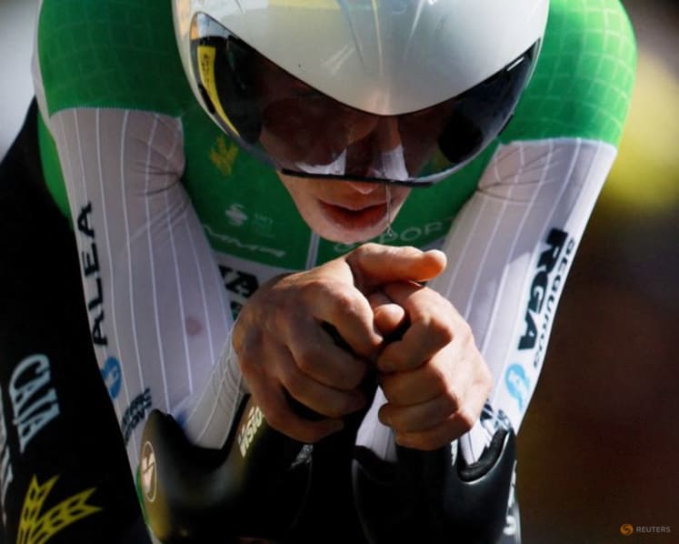 Tour de France concussion cases expose limits of roadside checks