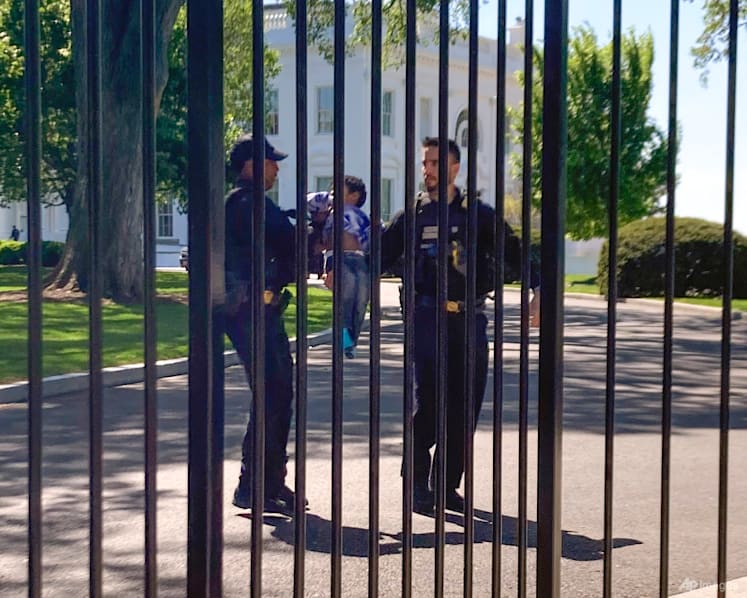 Littlest intruder: Toddler crawls through White House fence