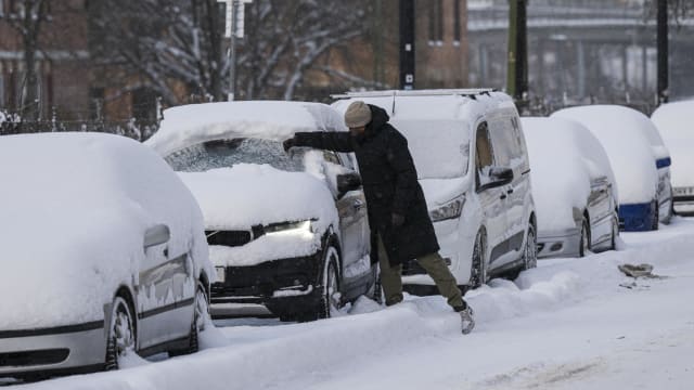 欧洲出现强降雪或暴雨天气 气温骤降
