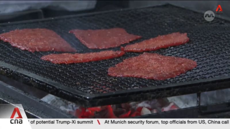 Chinese New Year: Sellers of barbecued pork slices keep prices steady by absorbing costs 