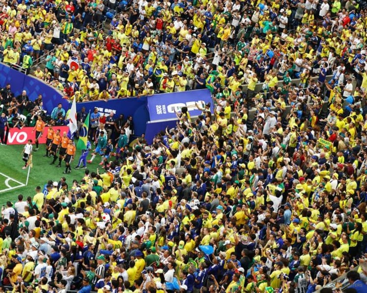 Brazil unchanged, Japan opt for five-man defence