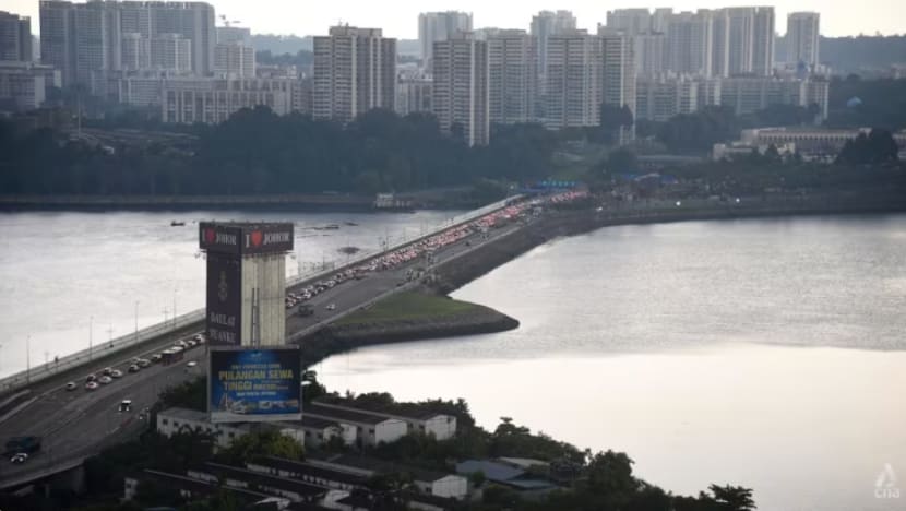 24 pemandu diberkas bawa penumpang ke seberang tambak tanpa lesen sah