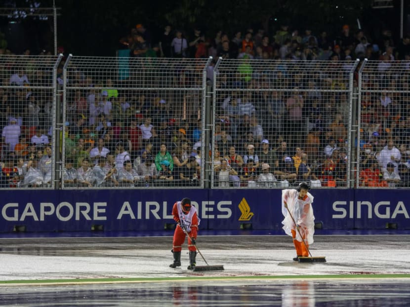 Singapore F1 night race 2022: Wet weather brings thrills and spills, fails to dampen fans' spirits Singapore F1 night race 2022: Wet weather brings thrills and spills, fails to dampen fans' spirits
