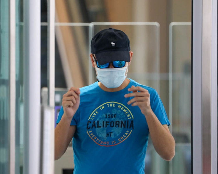Man jailed for teaming up with married lover to cheat his parents, sister of S$150,000