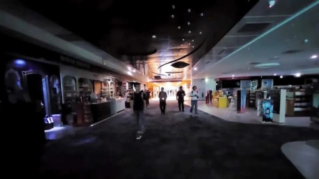 台湾桃园机场停电 第二搭客大厦漆黑一片