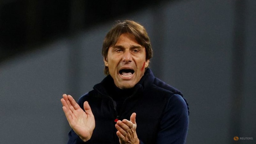Conte happy with Napoli progress but keeping his feet on the ground Conte happy with Napoli progress but keeping his feet on the ground